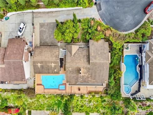 18831 Winnwood Lane, Santa Ana, CA