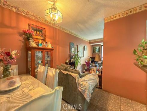 700 W 3rd 314 , Santa Ana, CA