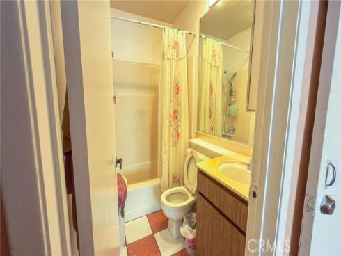 700 W 3rd 314 , Santa Ana, CA