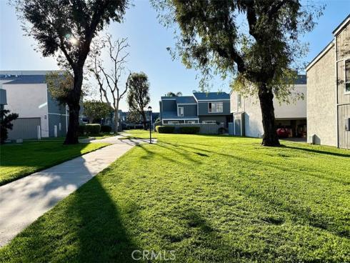 2720 W Segerstrom D , Santa Ana, CA