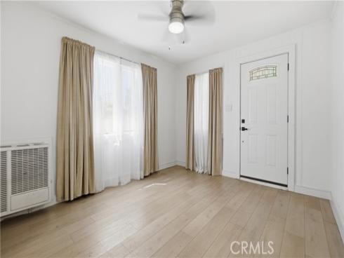 215 N Mcclay , Santa Ana, CA