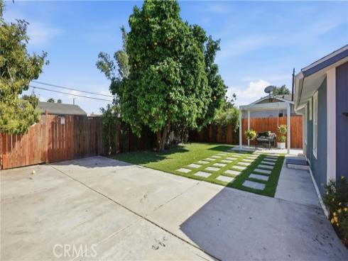 215 N Mcclay , Santa Ana, CA