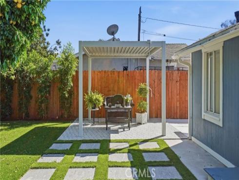 215 N Mcclay , Santa Ana, CA