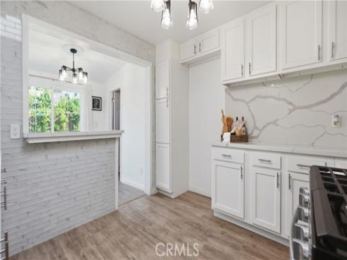 215 N Mcclay , Santa Ana, CA