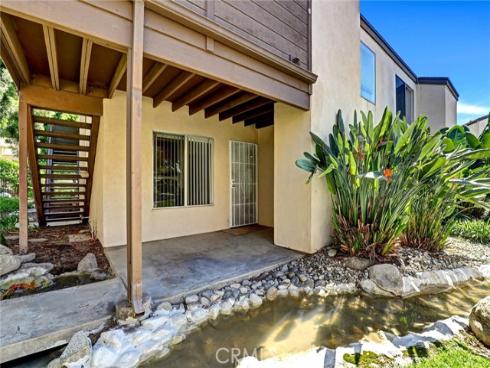 1466 Cabrillo Park C , Santa Ana, CA
