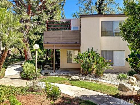 1466 Cabrillo Park C , Santa Ana, CA