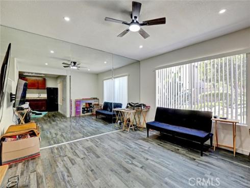 1466 Cabrillo Park C , Santa Ana, CA