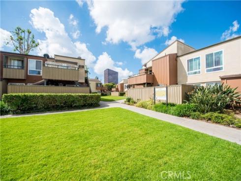 1001 W Stevens 157 Avenue, Santa Ana, CA