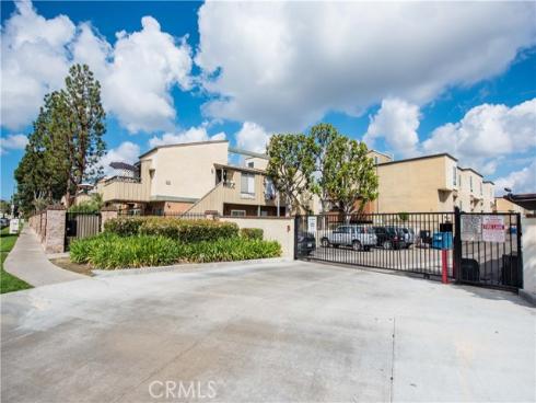 1001 W Stevens 157 Avenue, Santa Ana, CA
