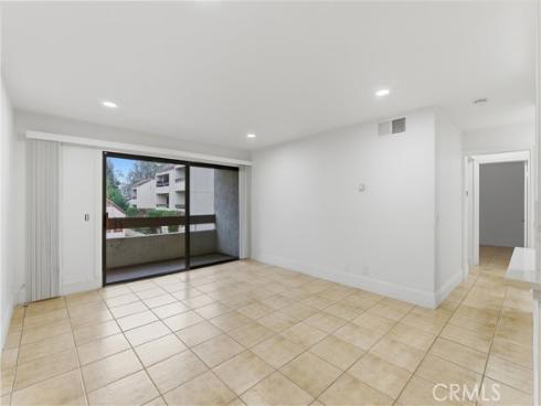 600 W 3rd A210 Street, Santa Ana, CA