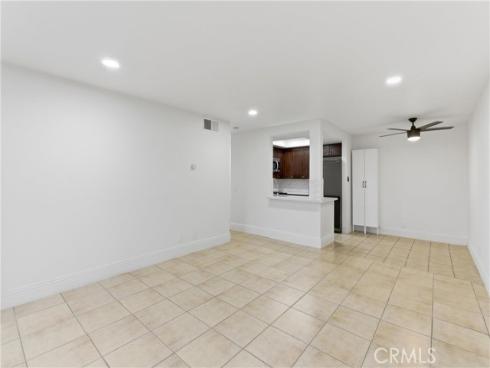 600 W 3rd A210 Street, Santa Ana, CA