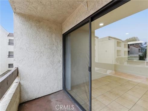 600 W 3rd  A210  Street, Santa Ana, CA