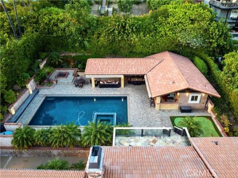 19151 Fowler , Santa Ana, CA