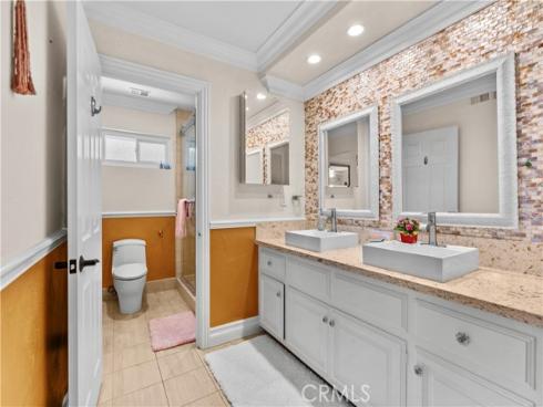 19151 Fowler , Santa Ana, CA