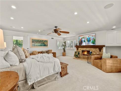19151 Fowler , Santa Ana, CA
