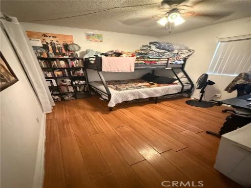 450 E 4th 103 , Santa Ana, CA