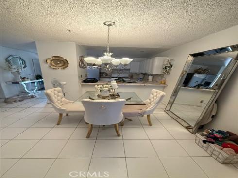 450 E 4th 103 , Santa Ana, CA
