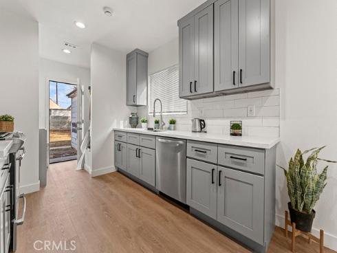 1411 W 7th   Street, Santa Ana, CA