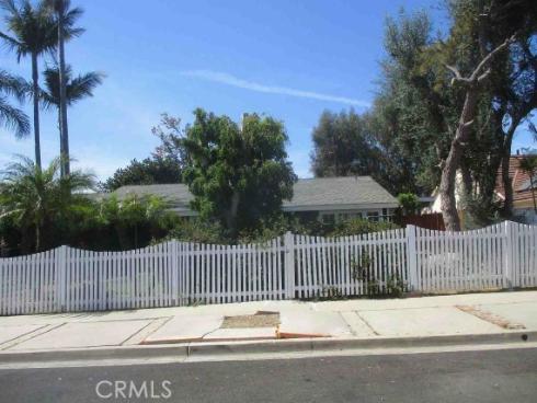 13571 Laurinda Way