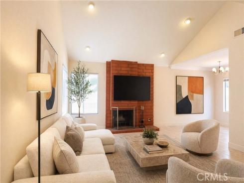 2533 S Townsend , Santa Ana, CA