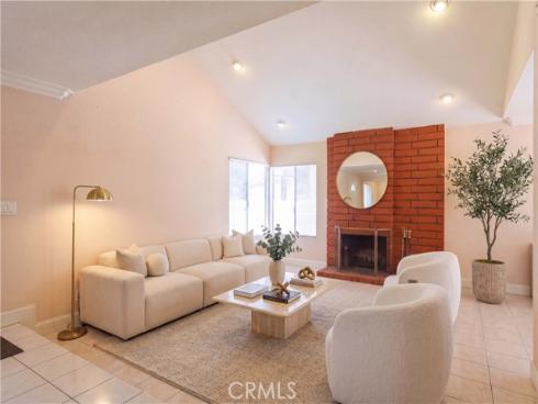 2533 S Townsend , Santa Ana, CA