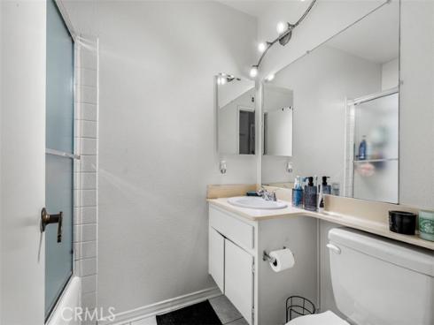 2502 N Tustin C , Santa Ana, CA