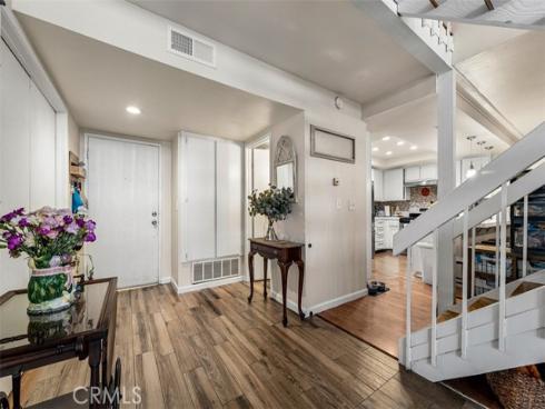 2502 N Tustin C , Santa Ana, CA