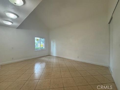 721 W 1st , Santa Ana, CA