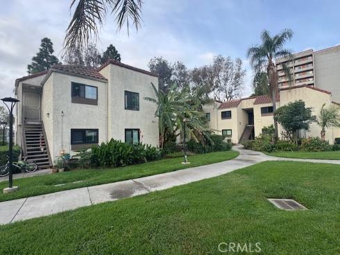 721 W 1st , Santa Ana, CA