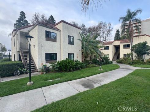 721 W 1st , Santa Ana, CA