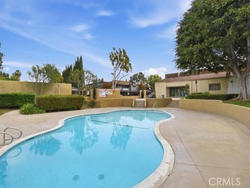 1001 W Stevens 237 Avenue, Santa Ana, CA