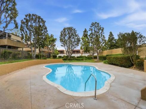 1001 W Stevens 237 Avenue, Santa Ana, CA