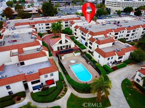 700 W 3rd A104 Street, Santa Ana, CA