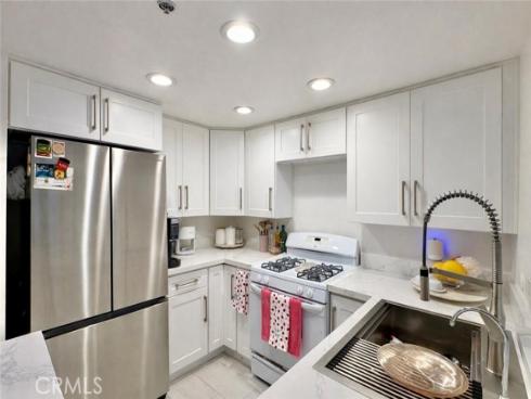 700 W 3rd A104 Street, Santa Ana, CA
