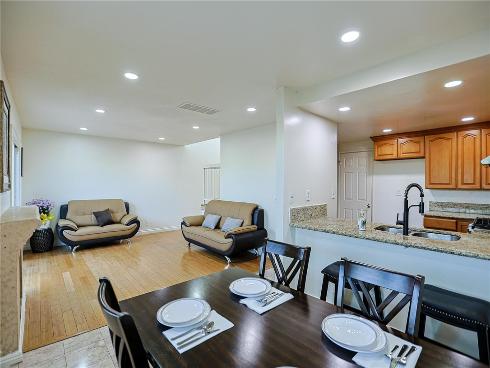 4828 W 5th E , Santa Ana, CA