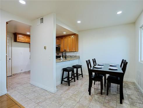 4828 W 5th E , Santa Ana, CA