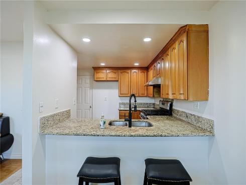 4828 W 5th E , Santa Ana, CA