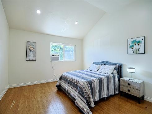 4828 W 5th E , Santa Ana, CA