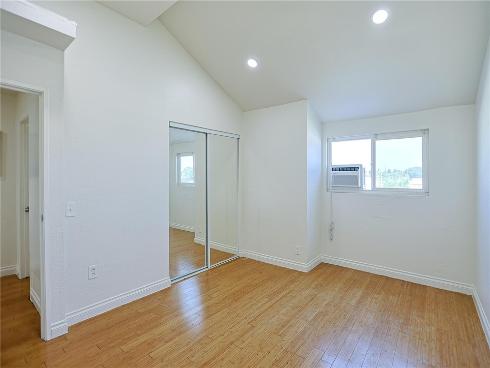 4828 W 5th E , Santa Ana, CA