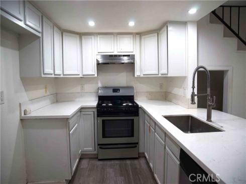 1021 W Bishop 212-I , Santa Ana, CA