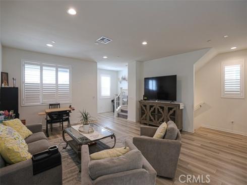 923 E 2nd , Santa Ana, CA