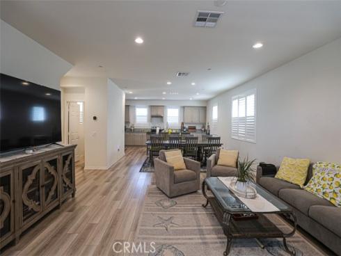 923 E 2nd , Santa Ana, CA