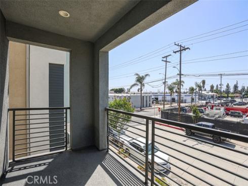 923 E 2nd , Santa Ana, CA