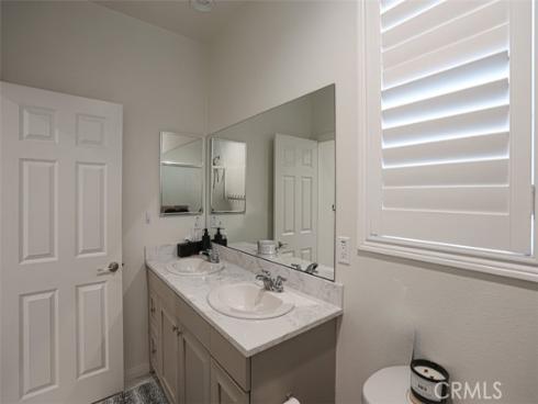 923 E 2nd , Santa Ana, CA