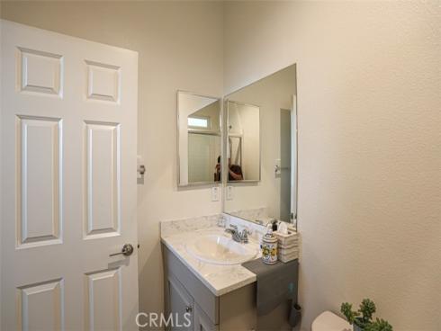 923 E 2nd , Santa Ana, CA