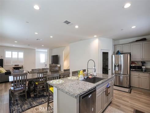 923 E 2nd , Santa Ana, CA
