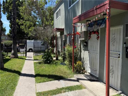 2101 S Pacific , Santa Ana, CA