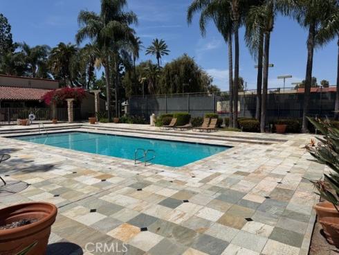 1345 Cabrillo Park H04