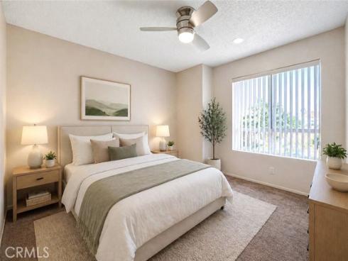 450 E 4th 337 Street, Santa Ana, CA