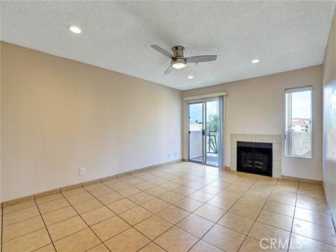 450 E 4th 337 Street, Santa Ana, CA